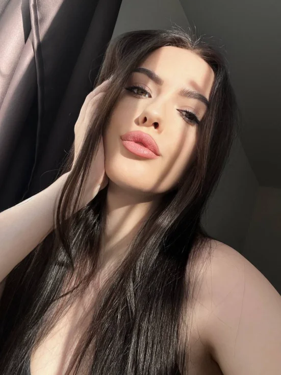 XXX Porn Photo of Nude Ollie_James 3