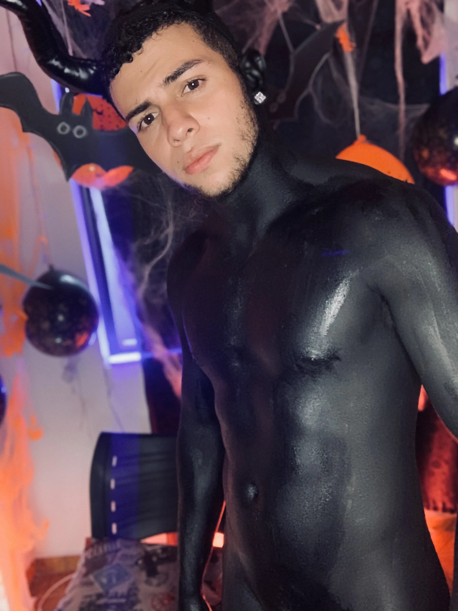 XXX Porn Photo of Nude logan_smith 11