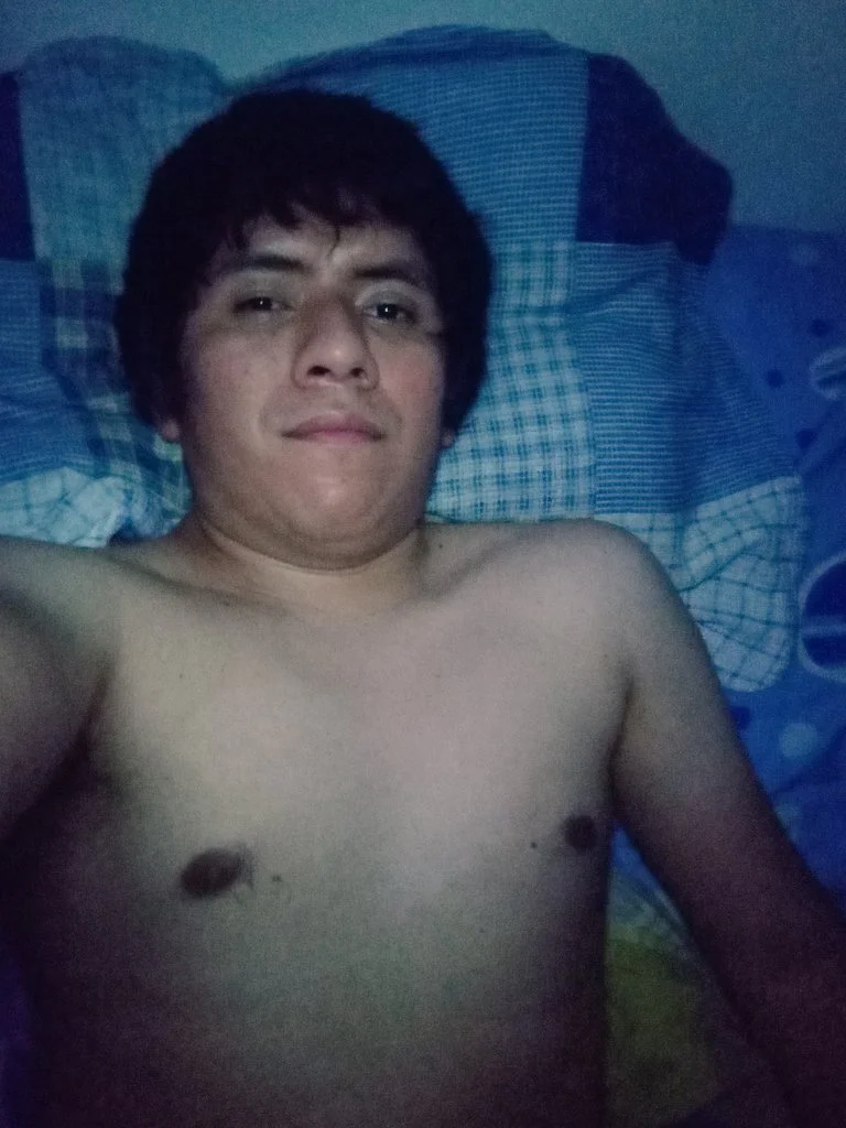 XXX Porn Photo of Nude gian1230 3