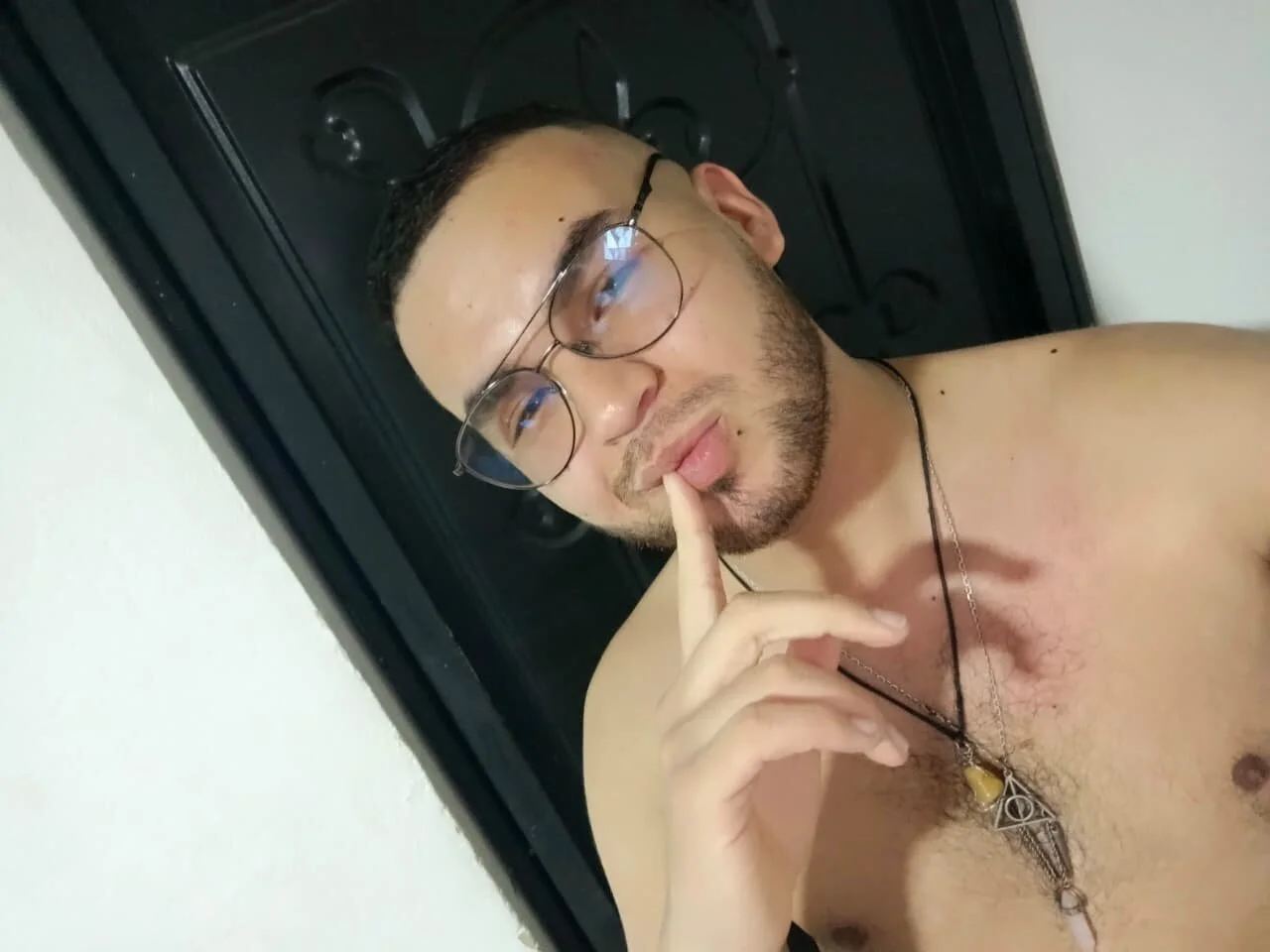 XXX Porn Photo of Nude Jonh_Jodson 2