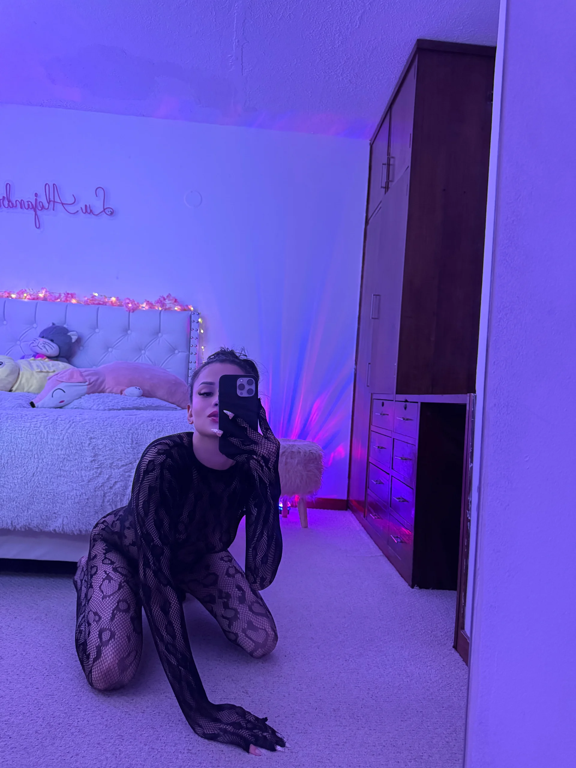 XXX Porn Photo of Nude alee_lenoxx 101