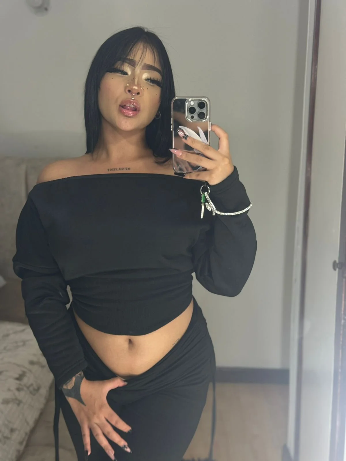 XXX Porn Photo of Nude janetteJones_ 3