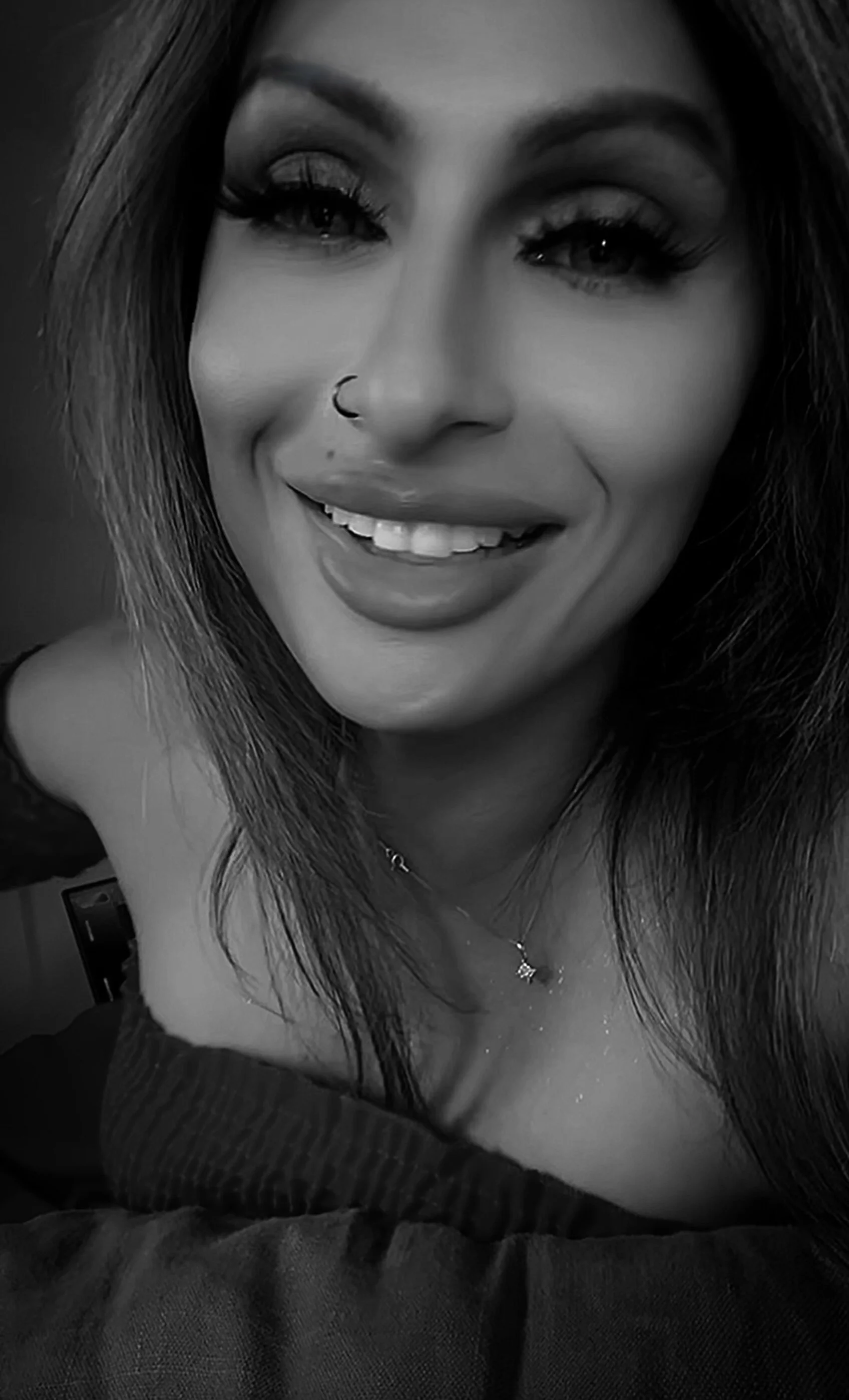 XXX Porn Photo of Nude xprettysmilex 2