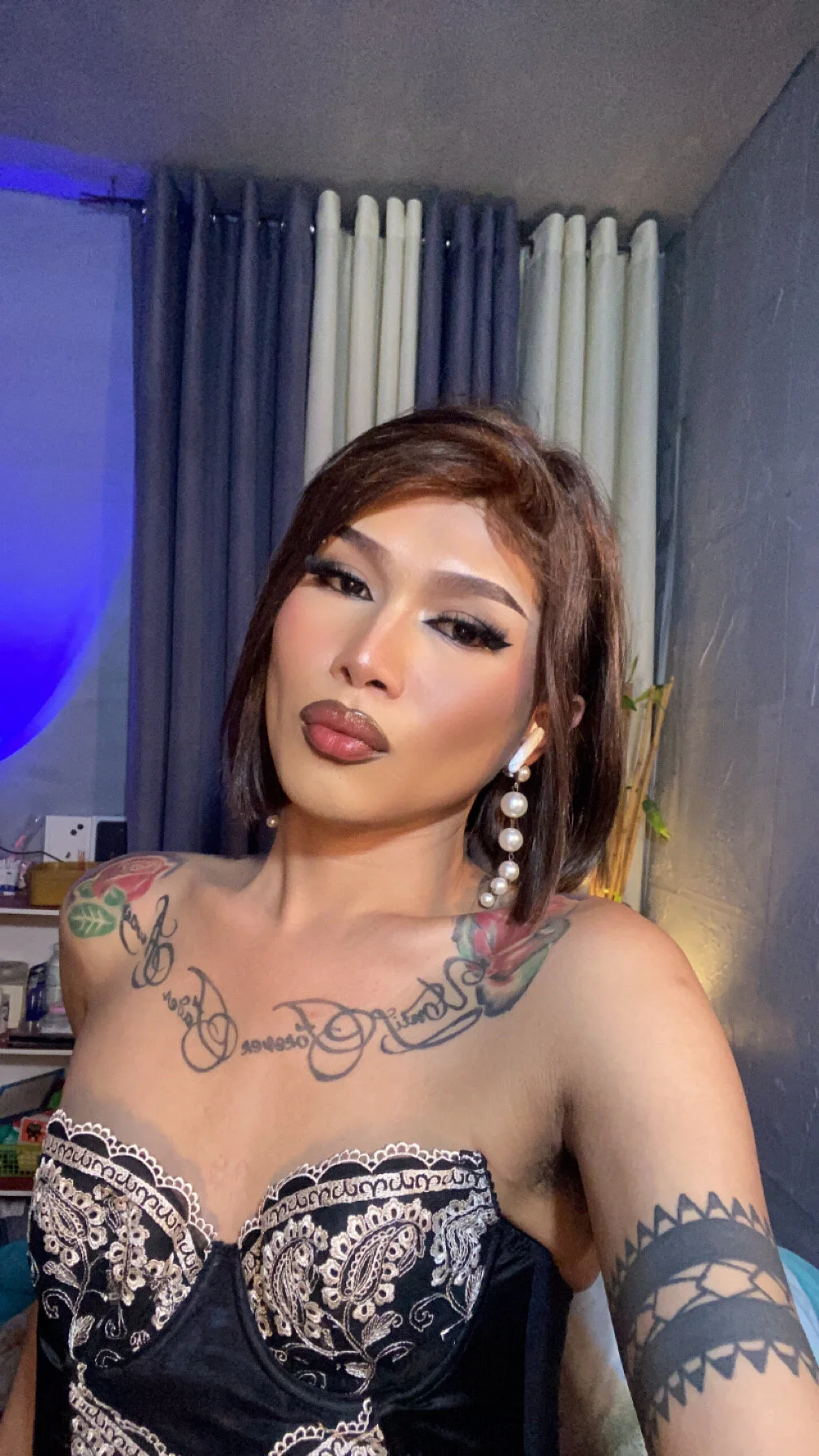 XXX Porn Photo of Nude DazzlingroseHorsecock 33