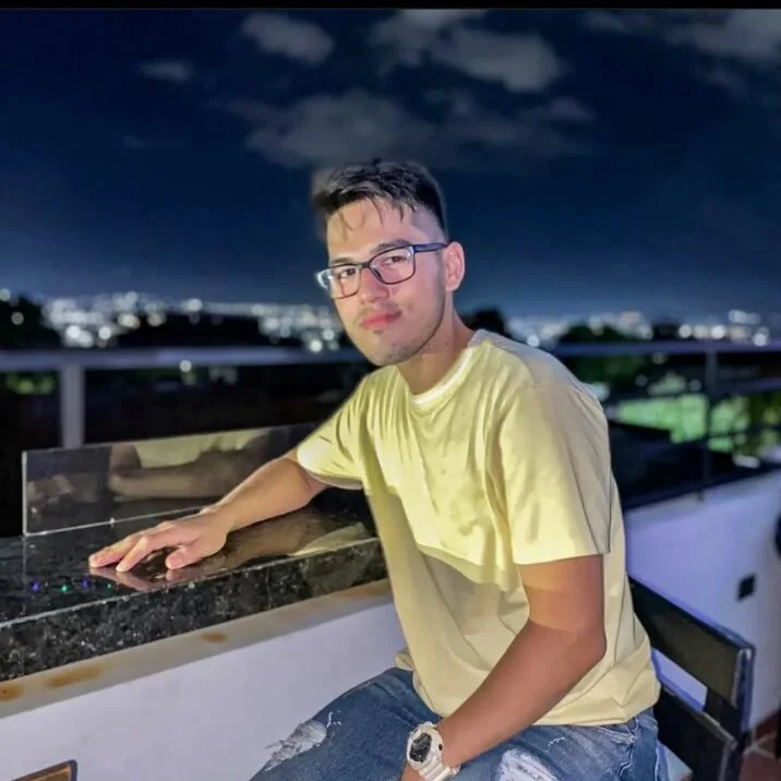 XXX Porn Photo of Nude tom_russo 19
