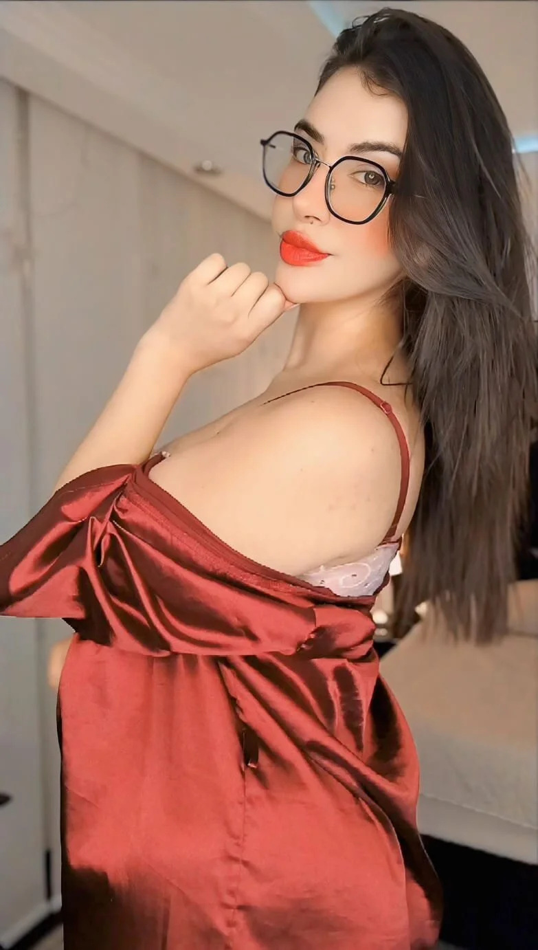 XXX Porn Photo of Nude Amelie_saenz 8