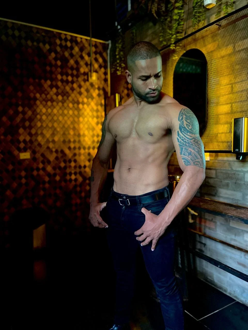 XXX Porn Photo of Nude MattRodriguez9 25