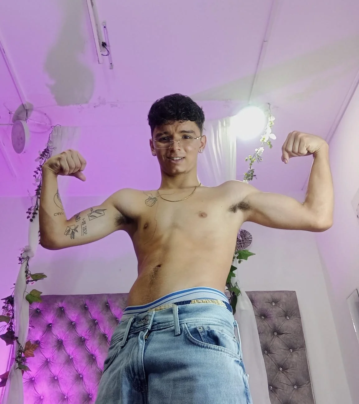 XXX Porn Photo of Nude Ian_Castillo_ 31