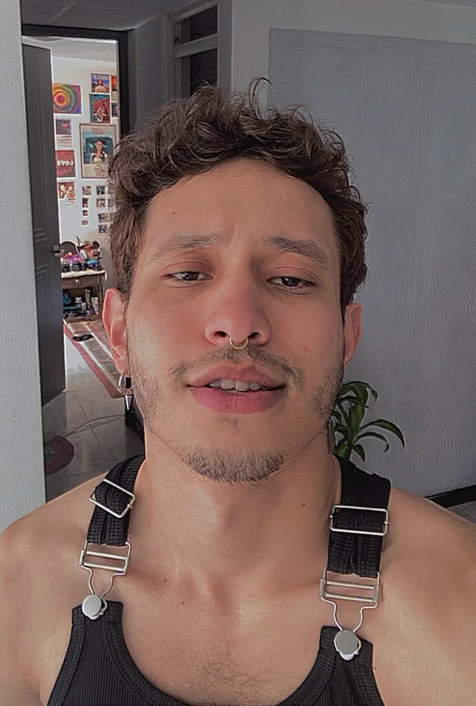 XXX Porn Photo of Nude warm_sac 25