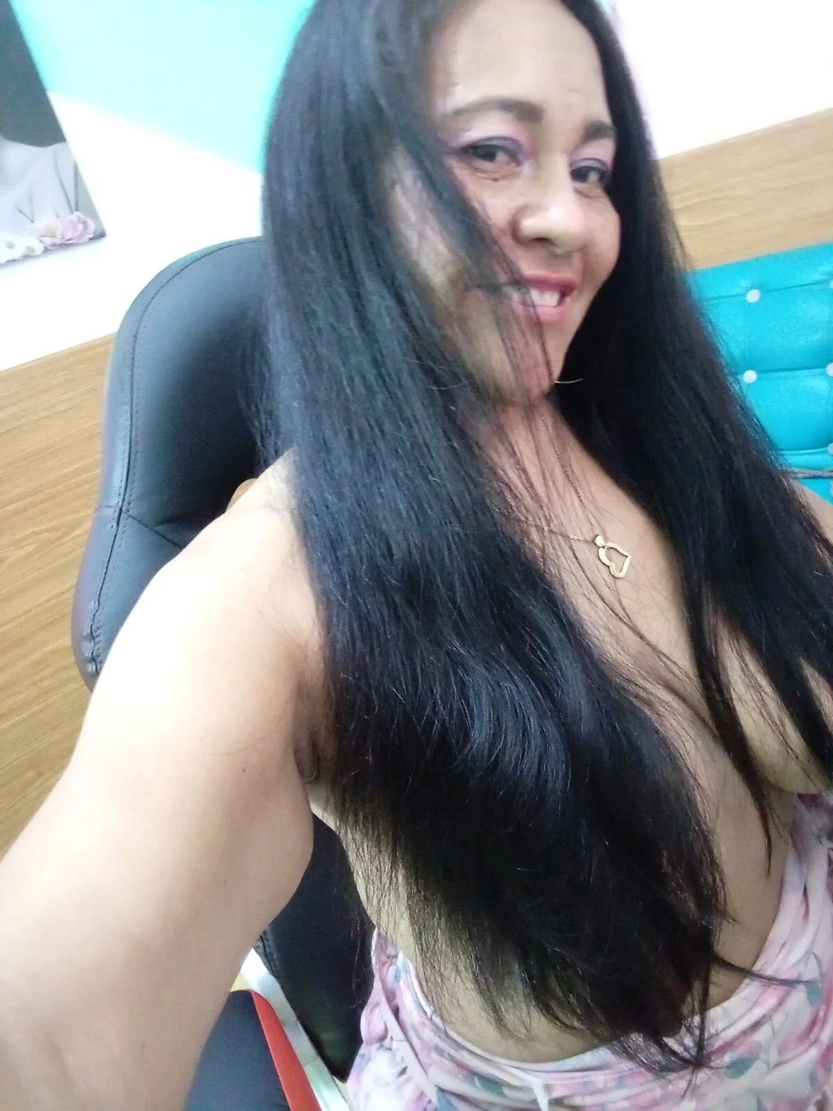 XXX Porn Photo of Nude katia_mature 1