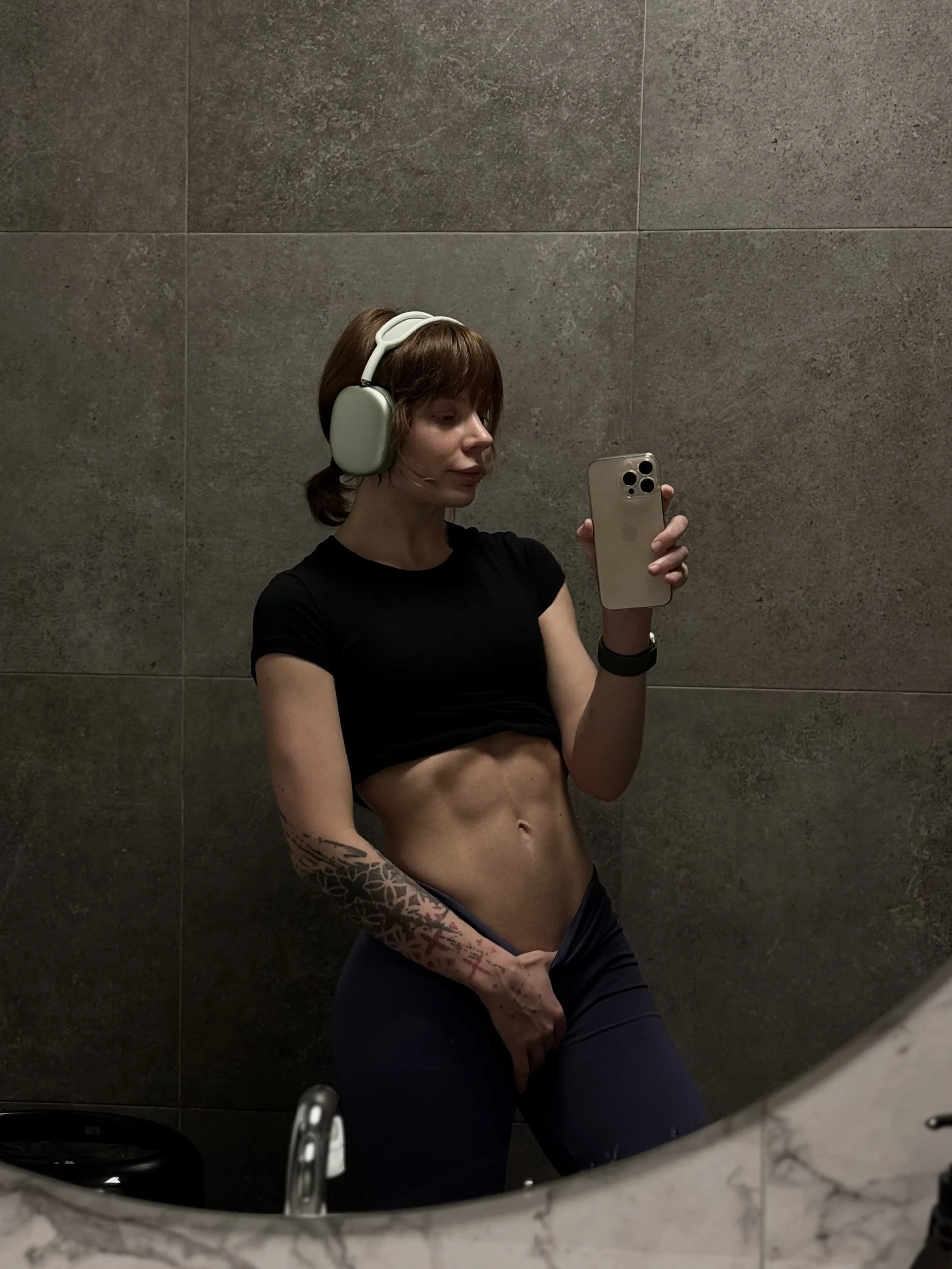 XXX Porn Photo of Nude Oopsfoxy 444
