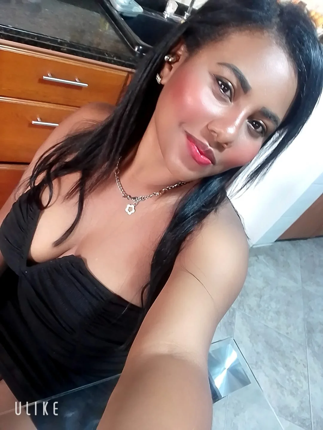 XXX Porn Photo of Nude nympho_bff 17