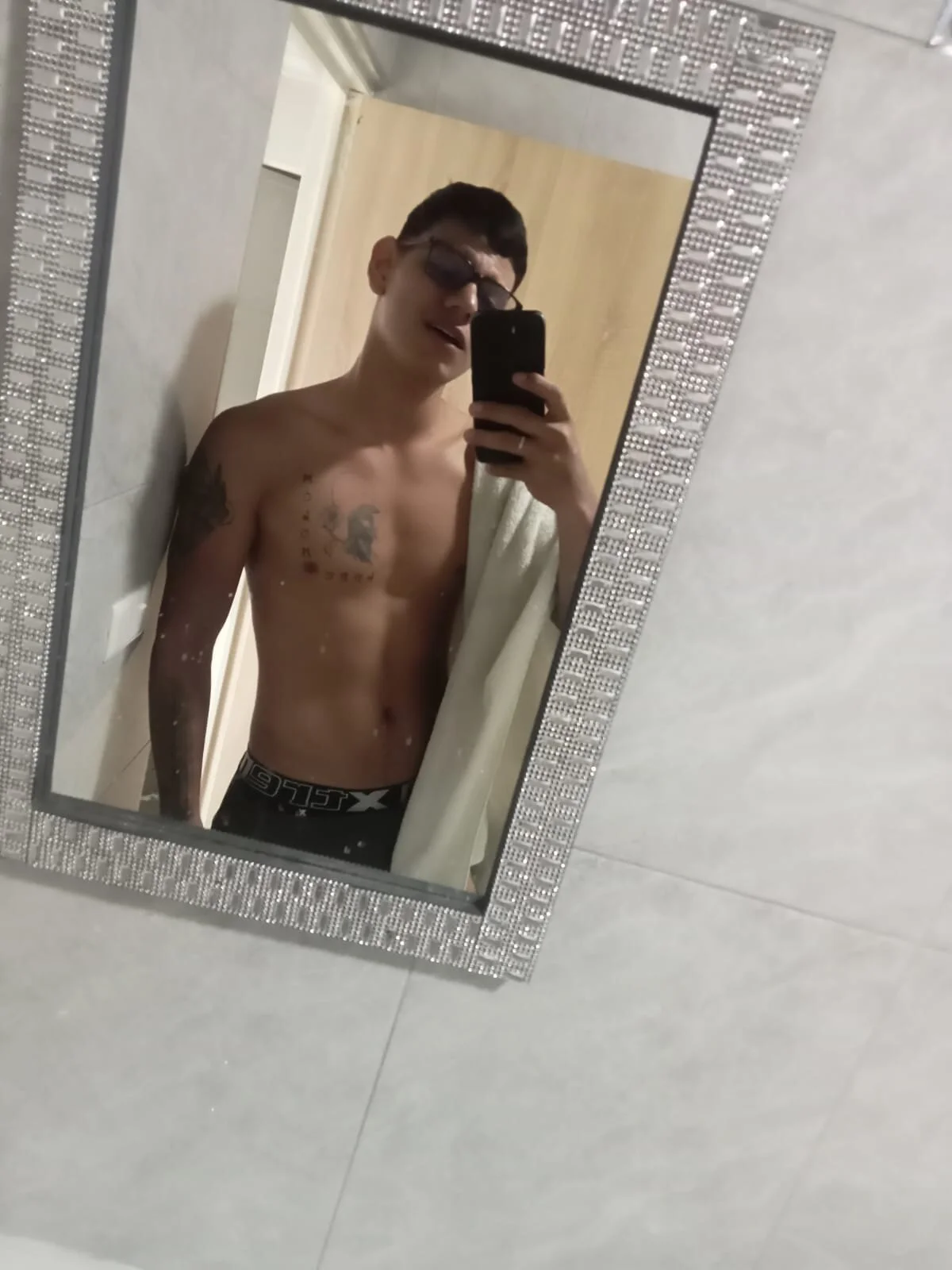 XXX Porn Photo of Nude jose_wol 12