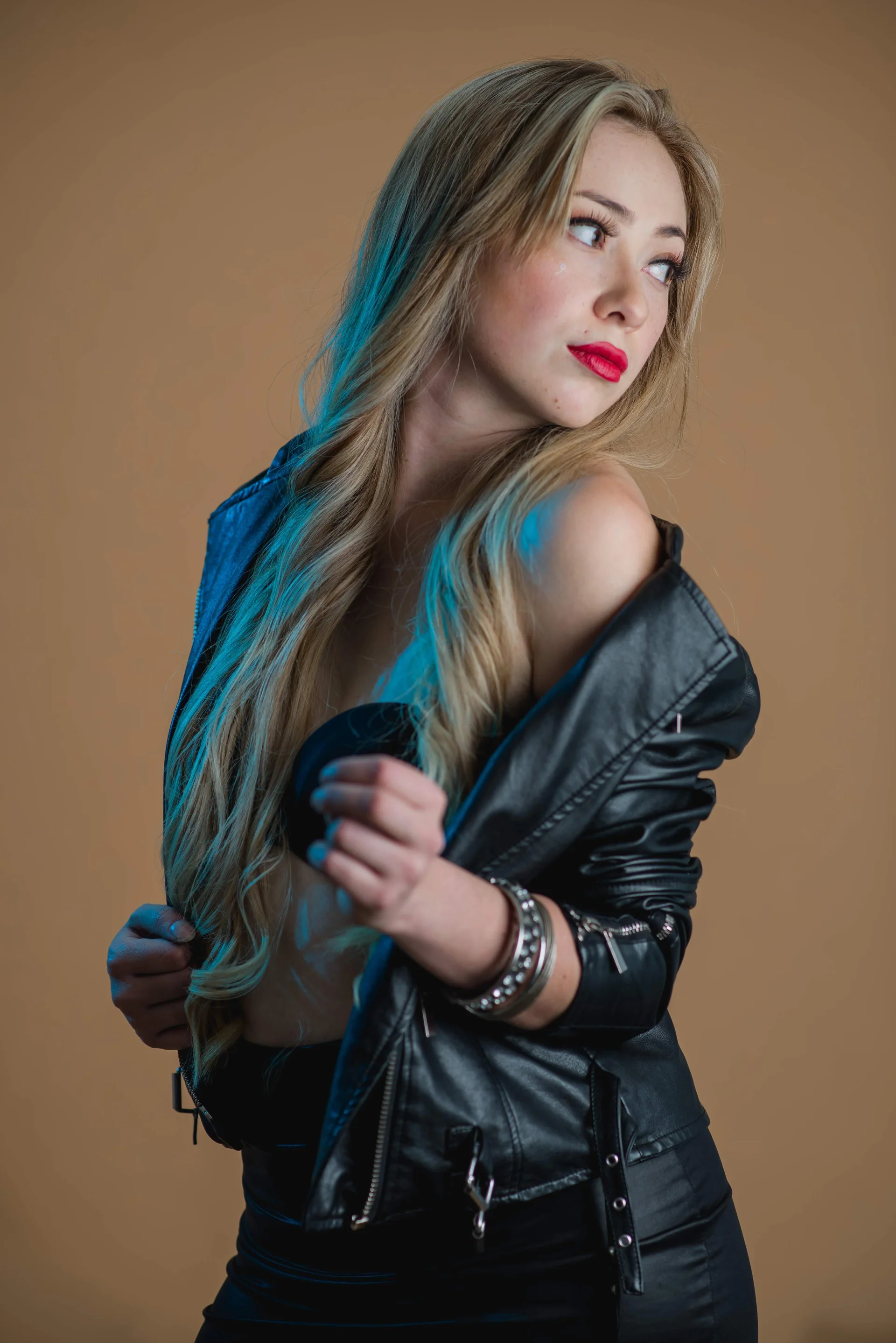 XXX Porn Photo of Nude Sofii_gold 5