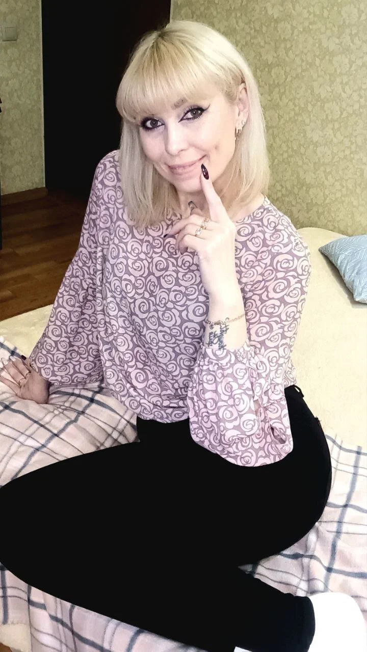 XXX Porn Photo of Nude LadyMargo888 48