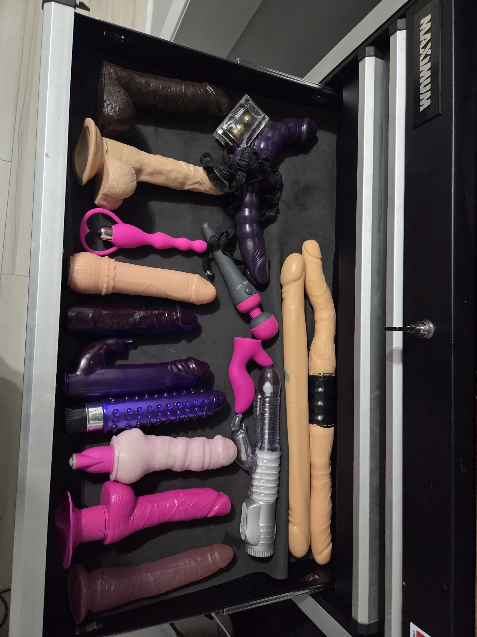 XXX Porn Photo of Nude frenchy_stud 6