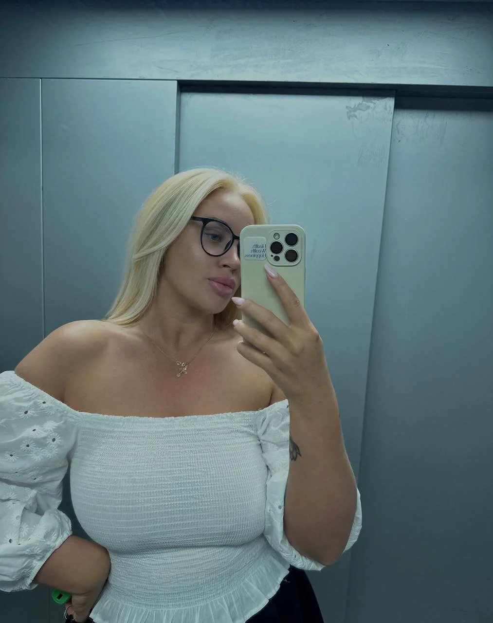 XXX Porn Photo of Nude MariaTravel 1