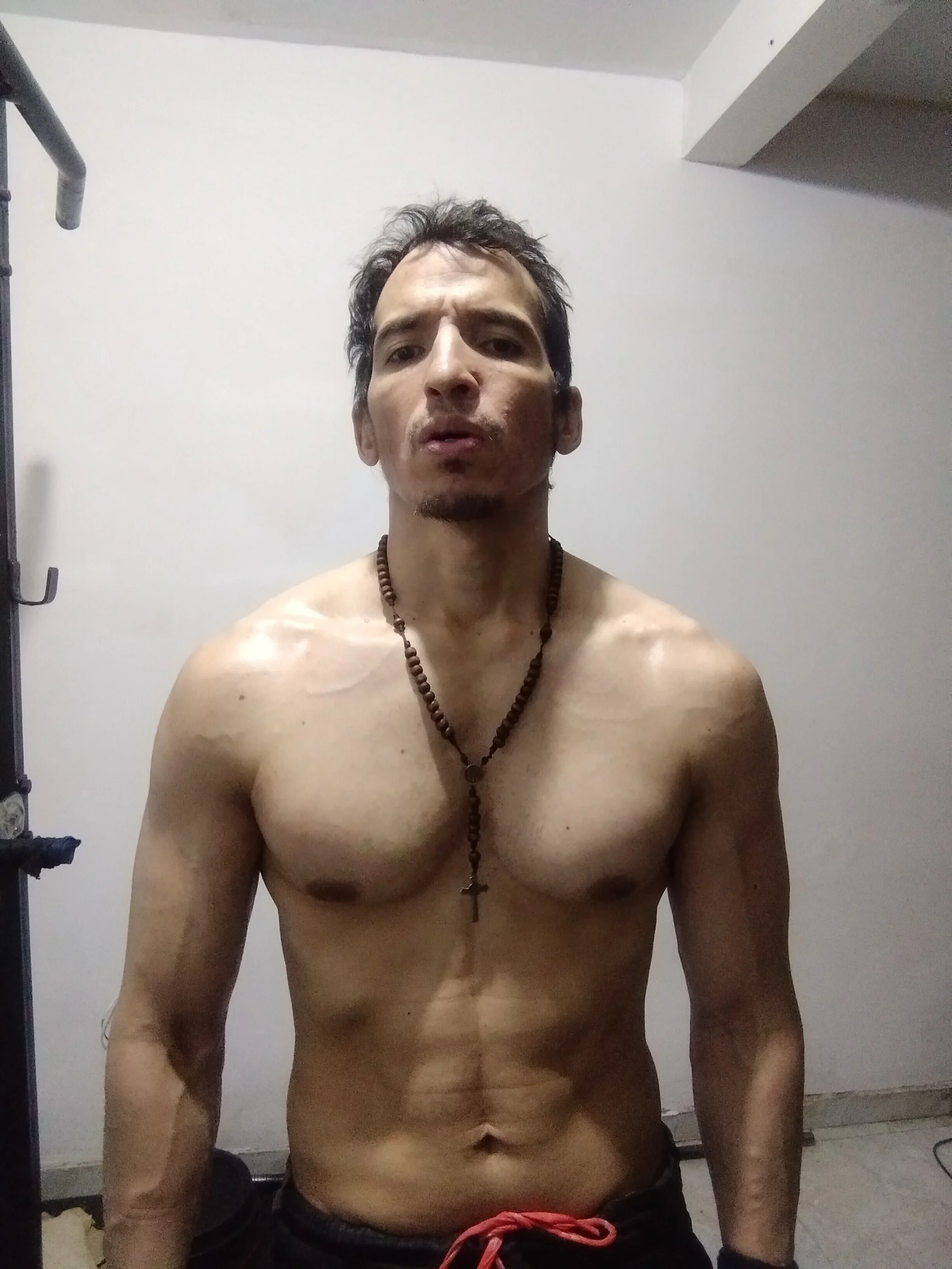 XXX Porn Photo of Nude EntrenadorGym1 2