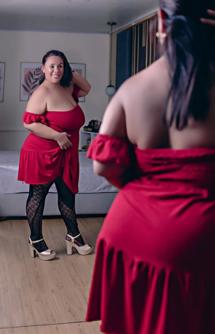 XXX Porn Photo of Nude Lauhot85 5
