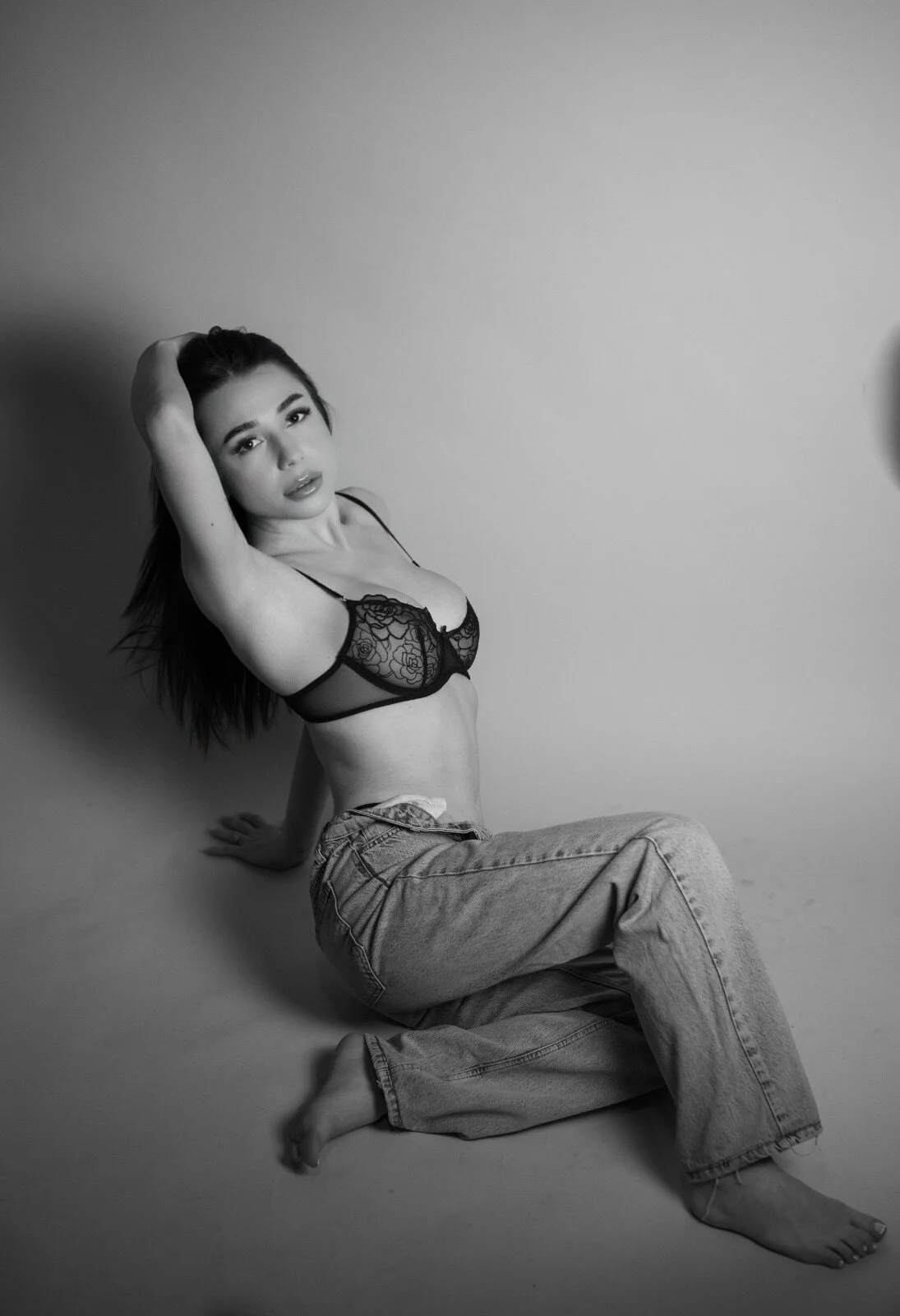 XXX Porn Photo of Nude InsideMia 215