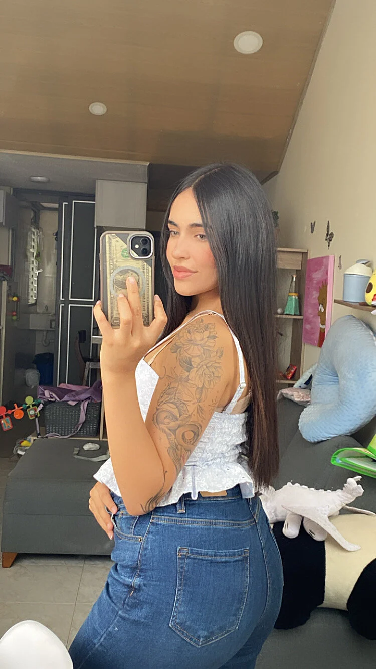 XXX Porn Photo of Nude DaphneUwu 12