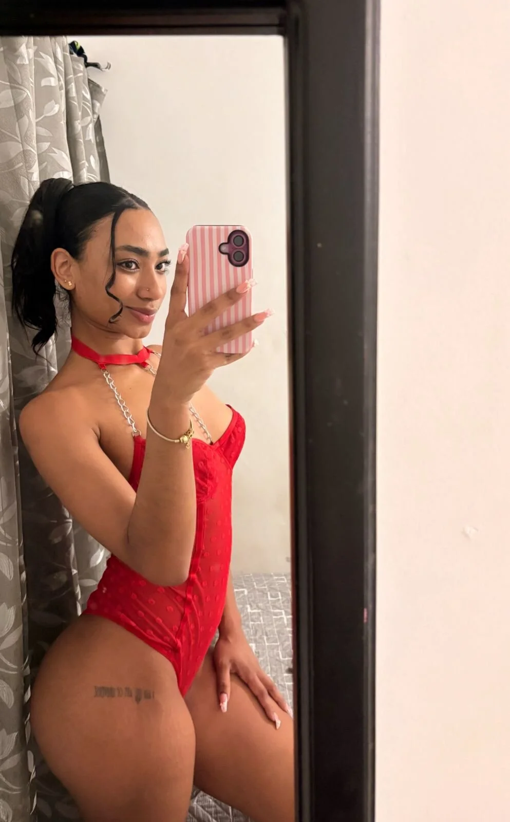 XXX Porn Photo of Nude Mia-Lorette 1