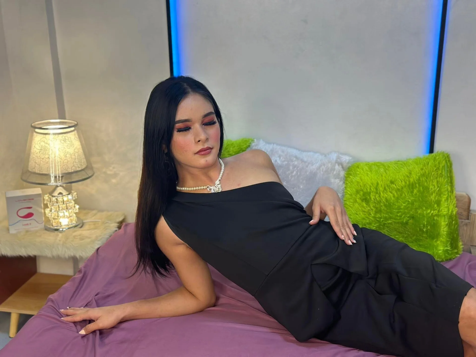 XXX Porn Photo of Nude Mimi_Mckinley 2