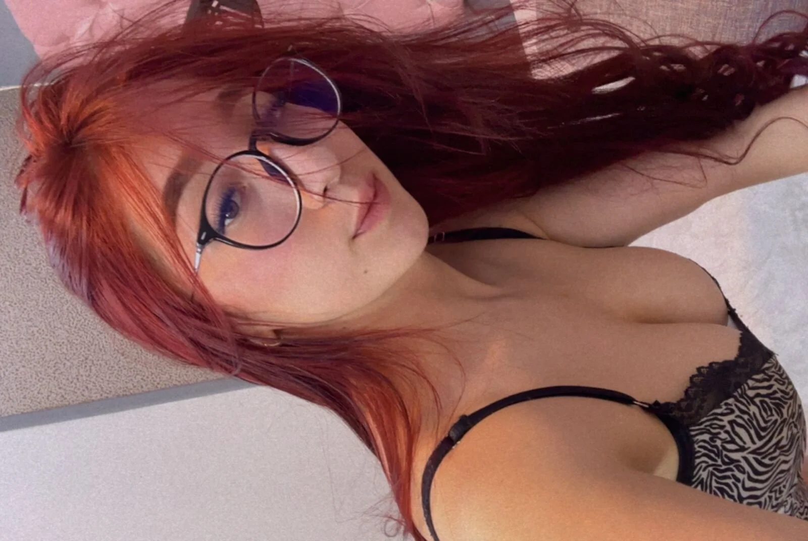 XXX Porn Photo of Nude Mia-Hornny 6