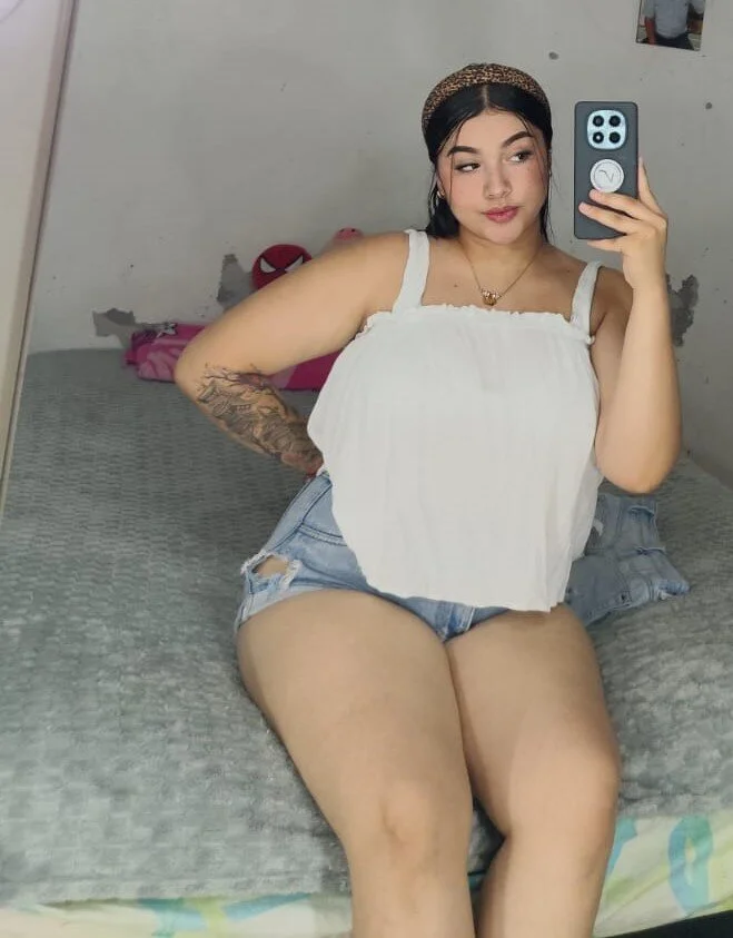 XXX Porn Photo of Nude missarabella18 11