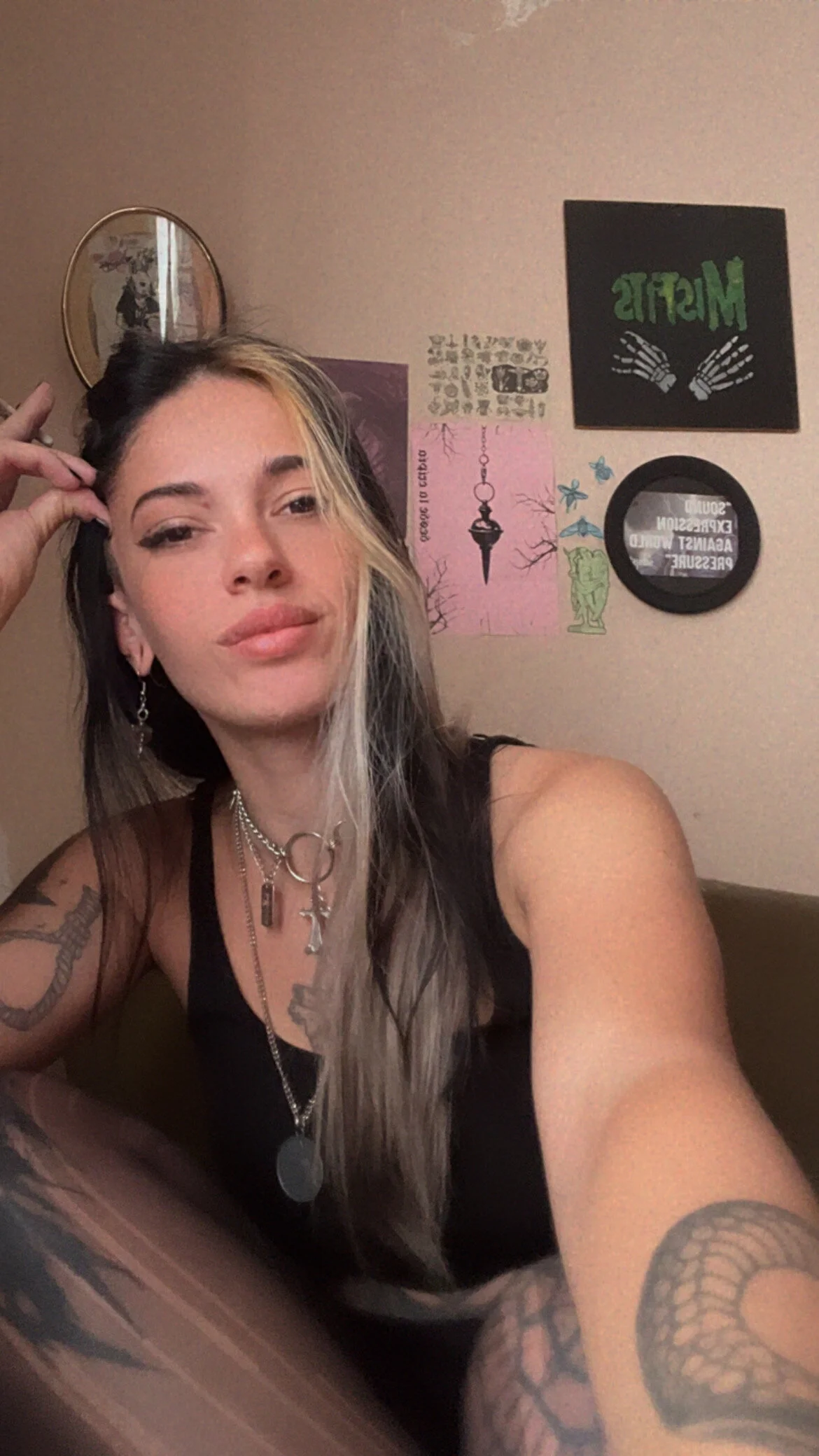 XXX Porn Photo of Nude StonerWitch6 2