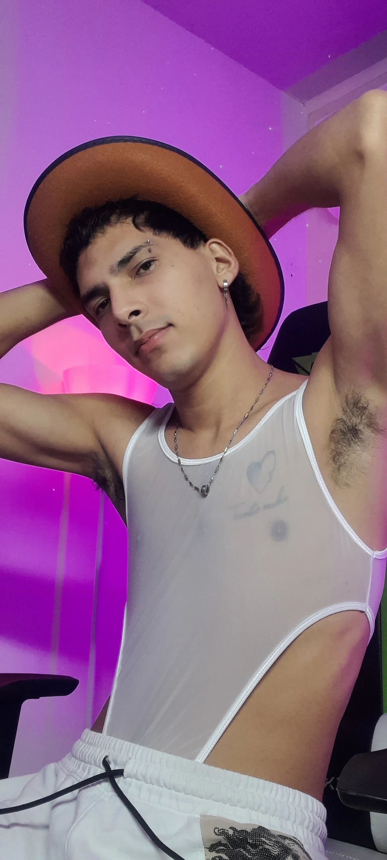 XXX Porn Photo of Nude yankees_xxxx 2