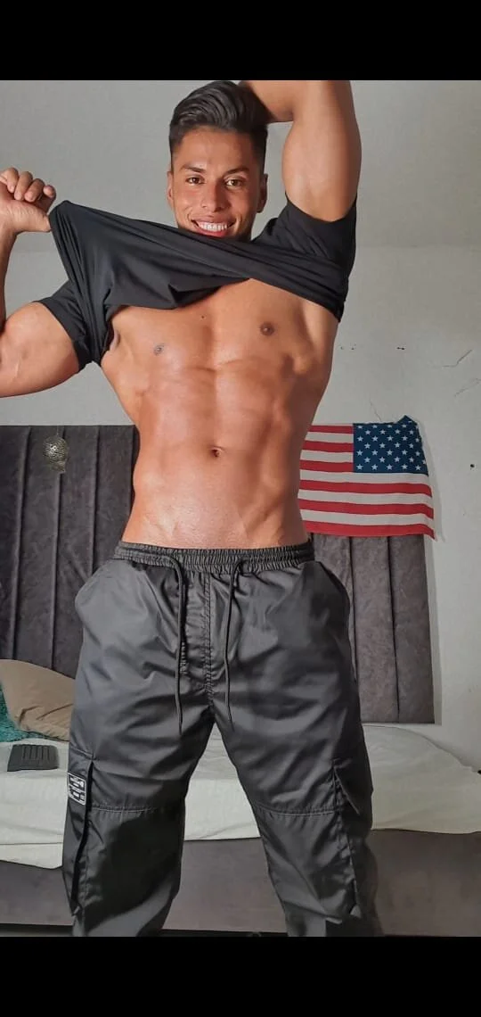 XXX Porn Photo of Nude ken__owens 35