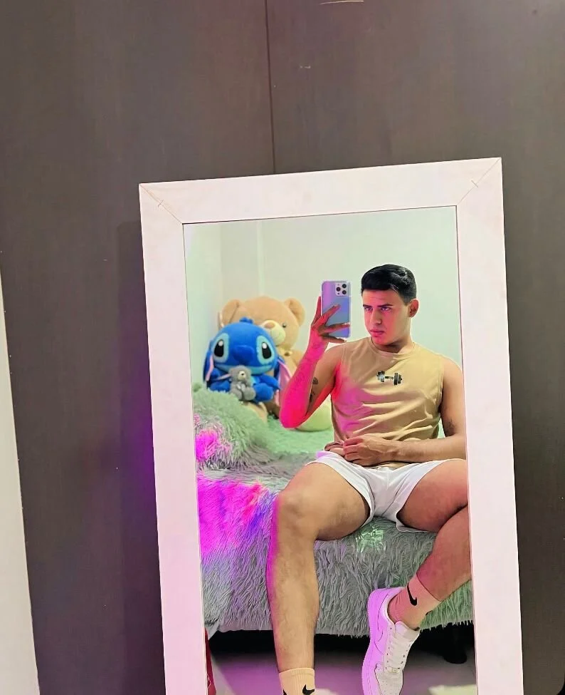 XXX Porn Photo of Nude Zaym_Liam 4
