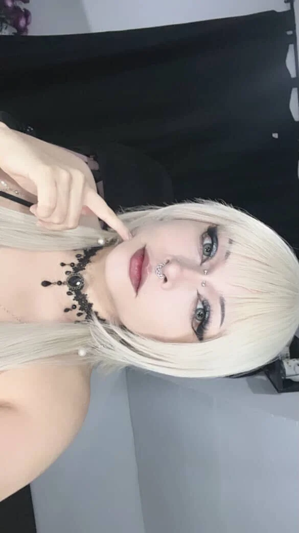 XXX Porn Photo of Nude Devil_goth 5