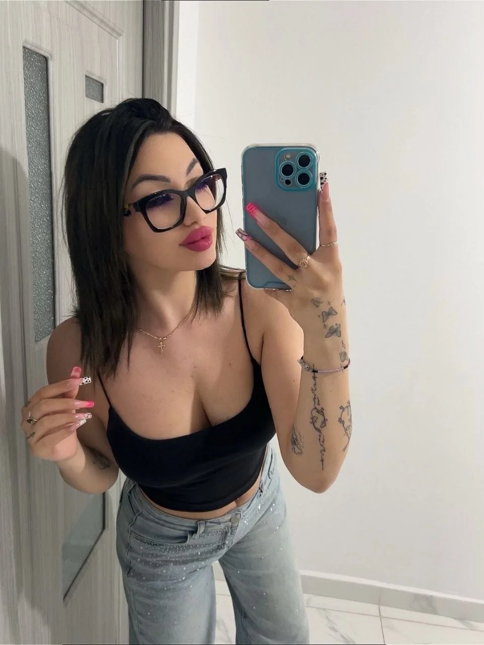 XXX Porn Photo of Nude LisaRaee 107