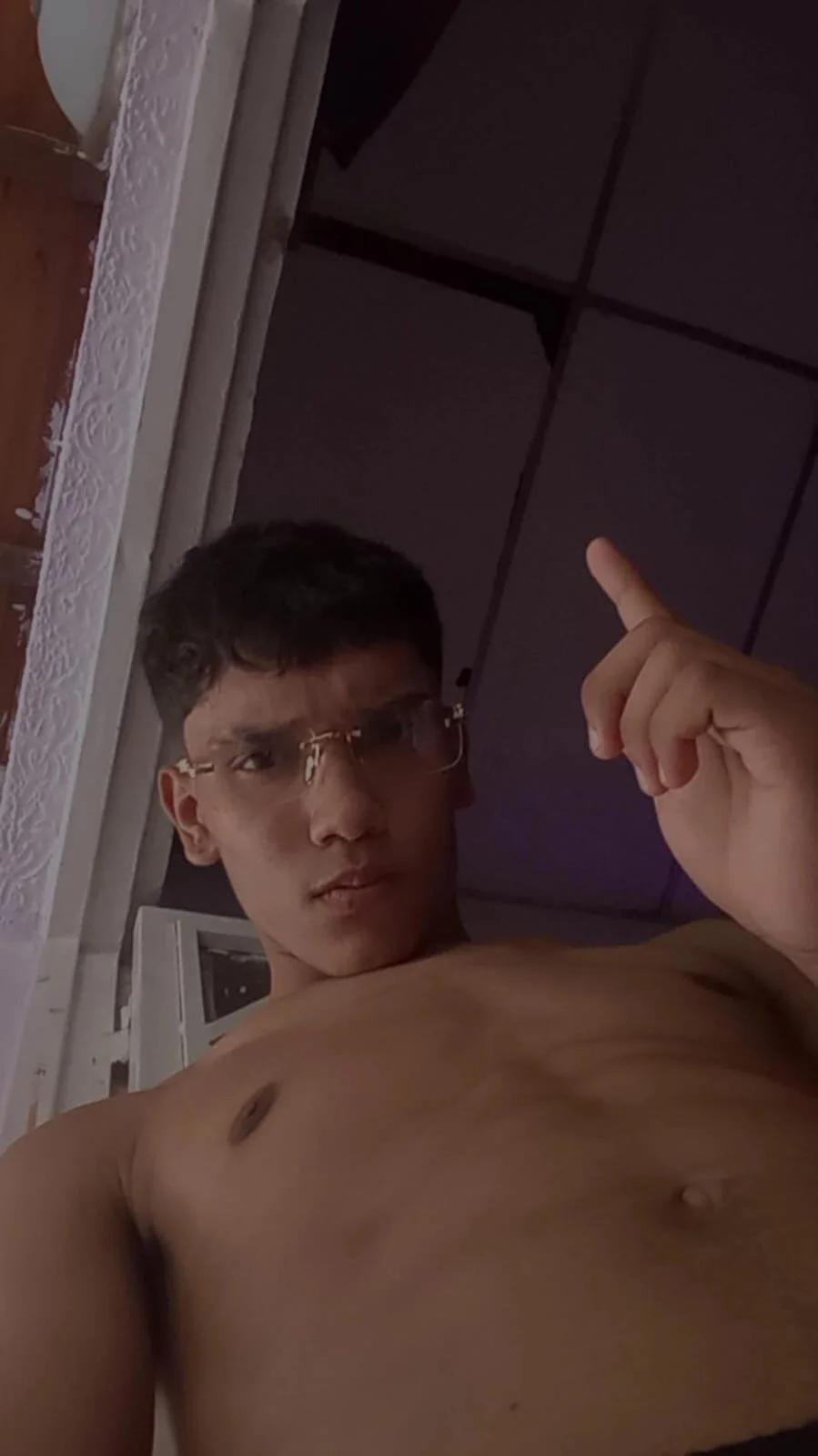 XXX Porn Photo of Nude Litle_sweet_boys 3