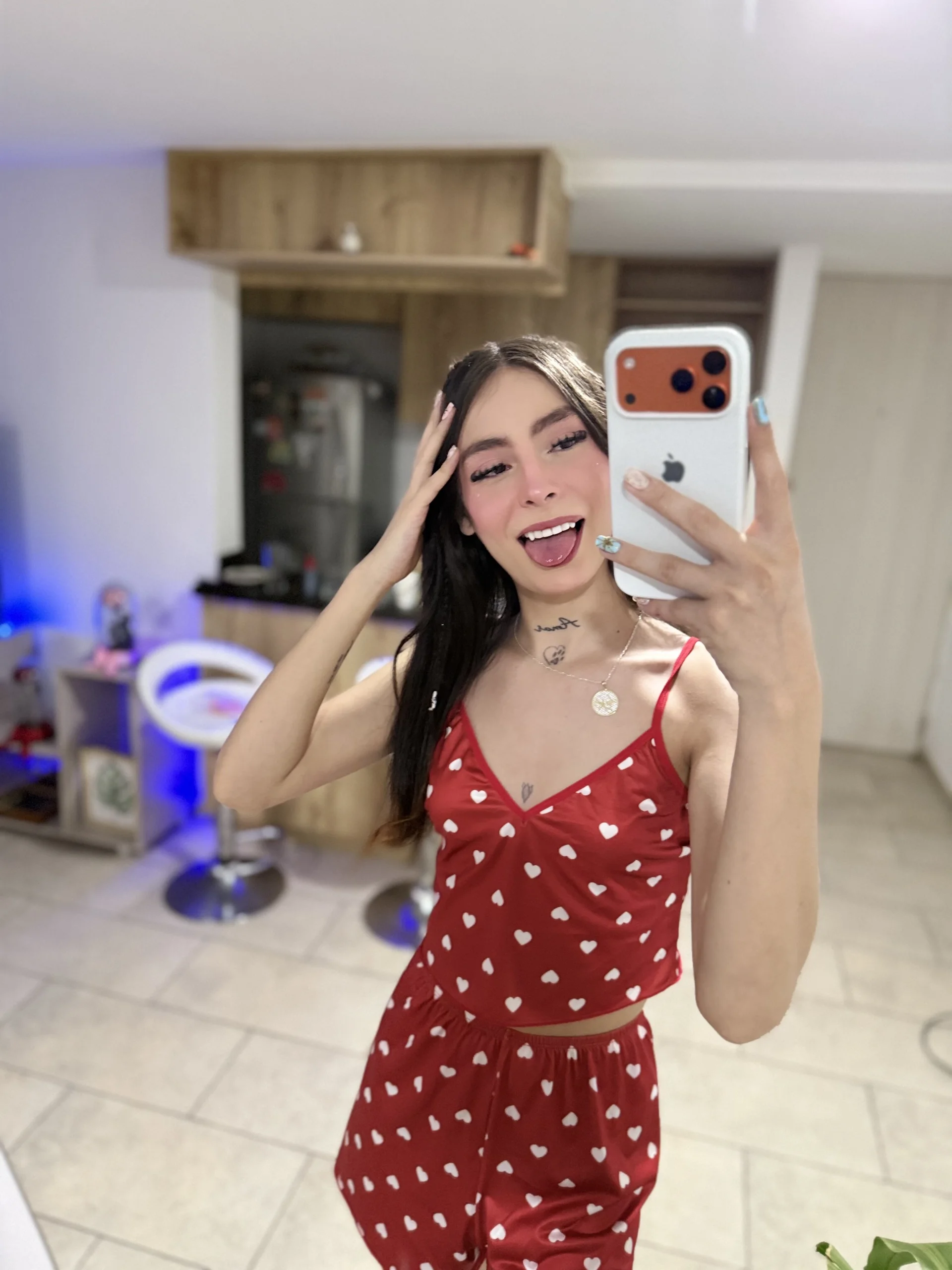 XXX Porn Photo of Nude Camistar18 28