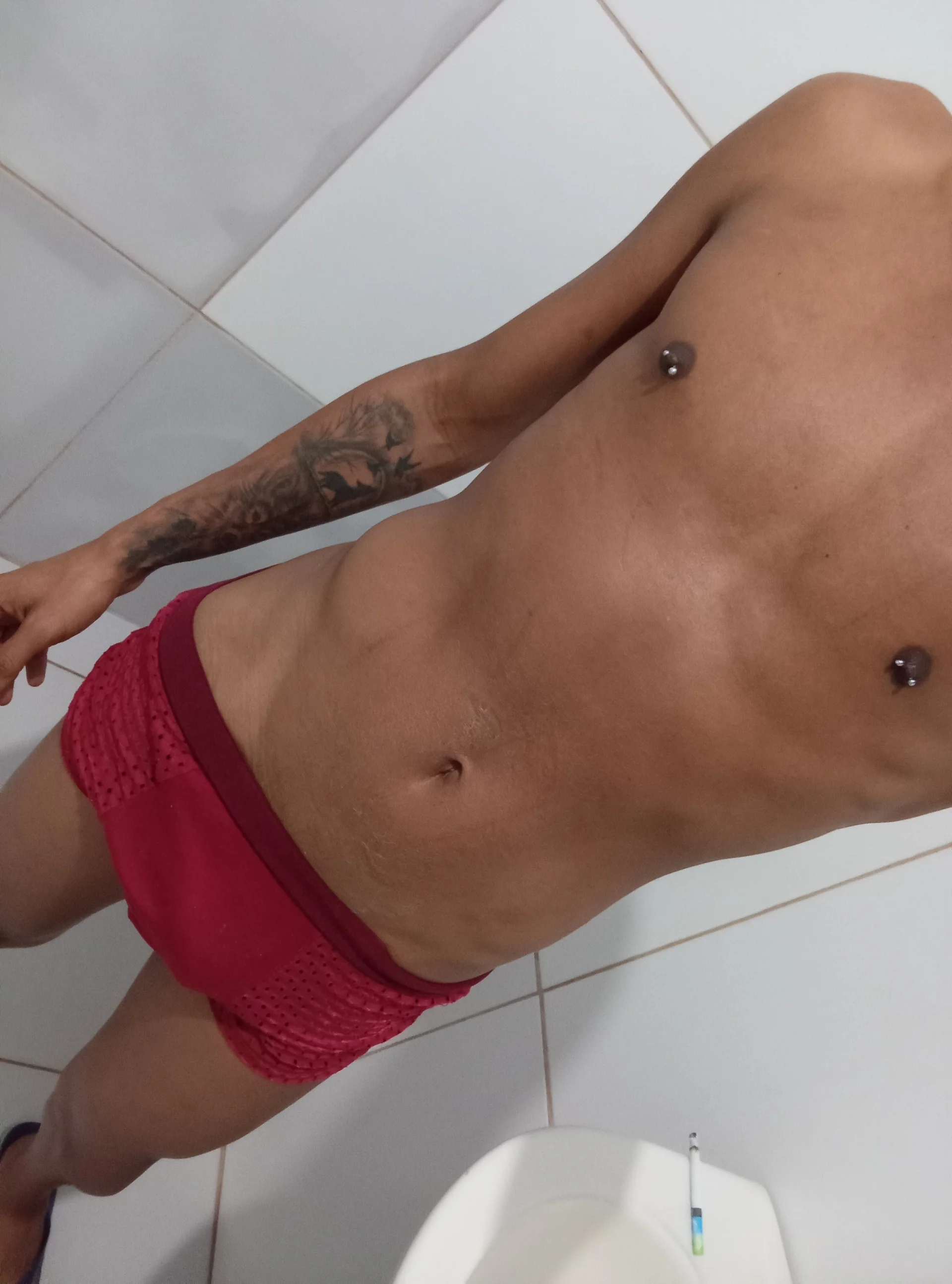 XXX Porn Photo of Nude magrinh026 1