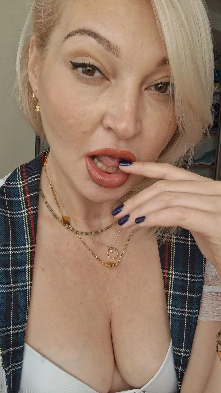 XXX Porn Photo of Nude Milena_candyy 200