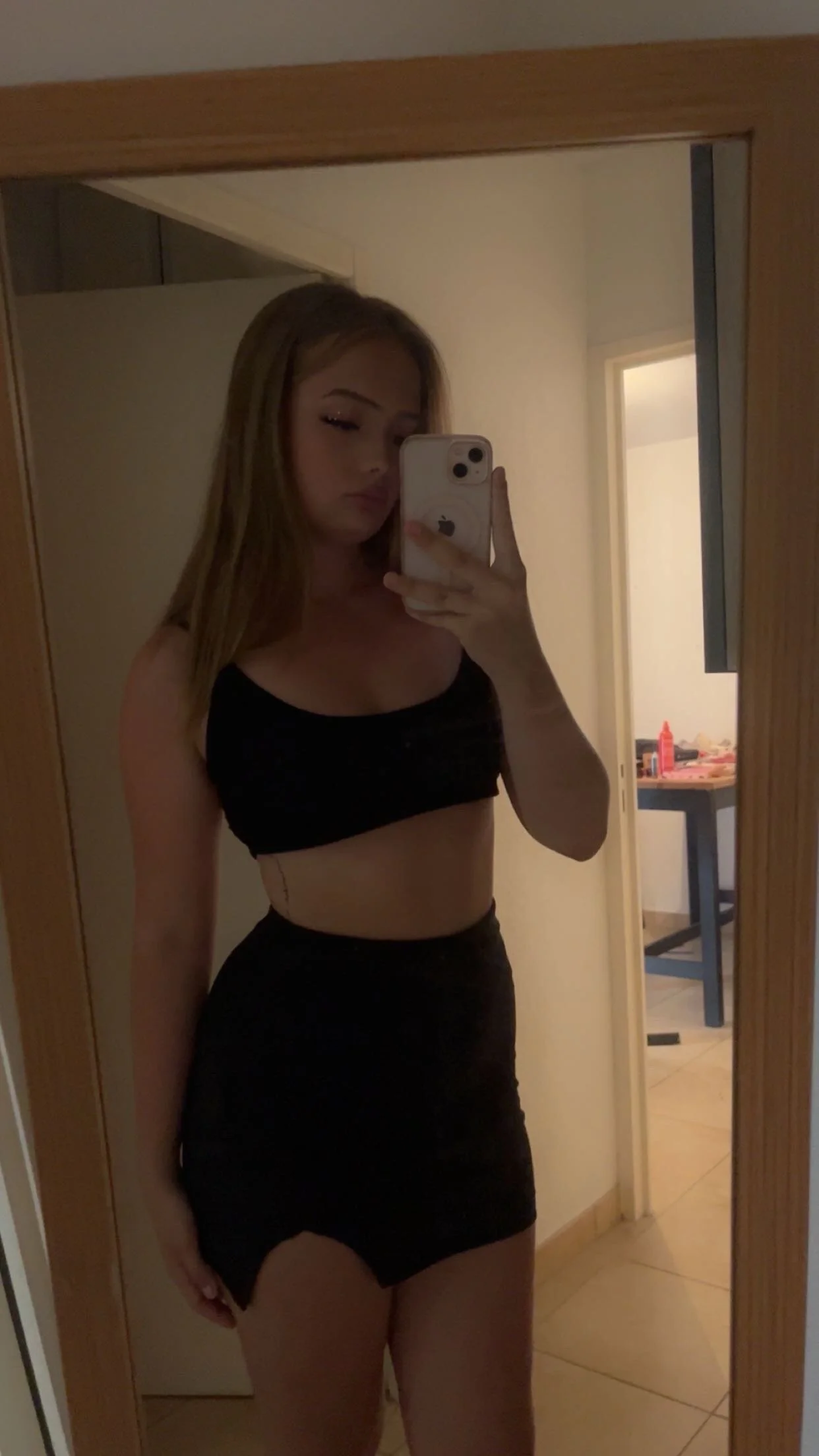 XXX Porn Photo of Nude shanatonptitbb 2