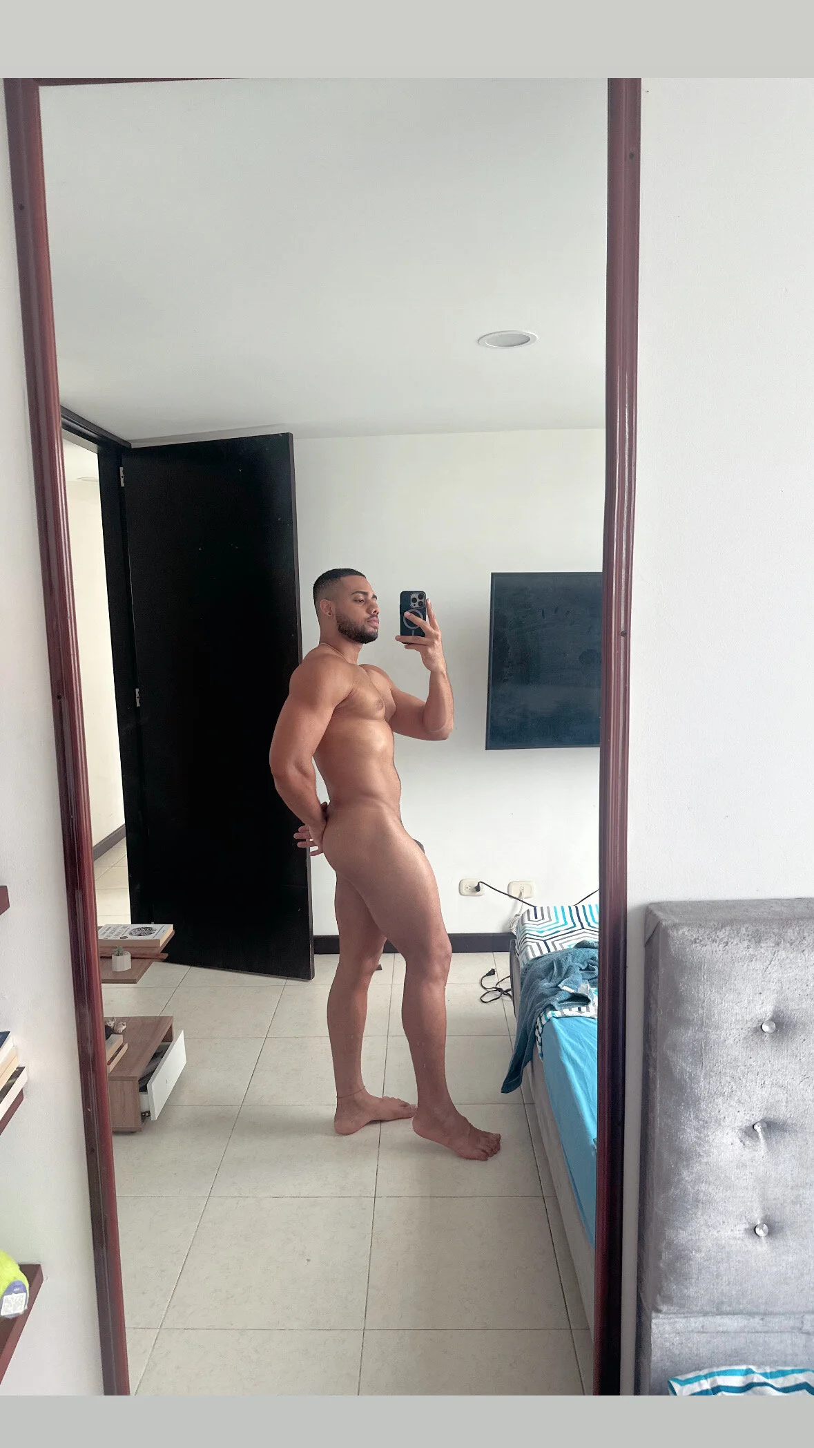 XXX Porn Photo of Nude CHRISTIAN_DISICK 10