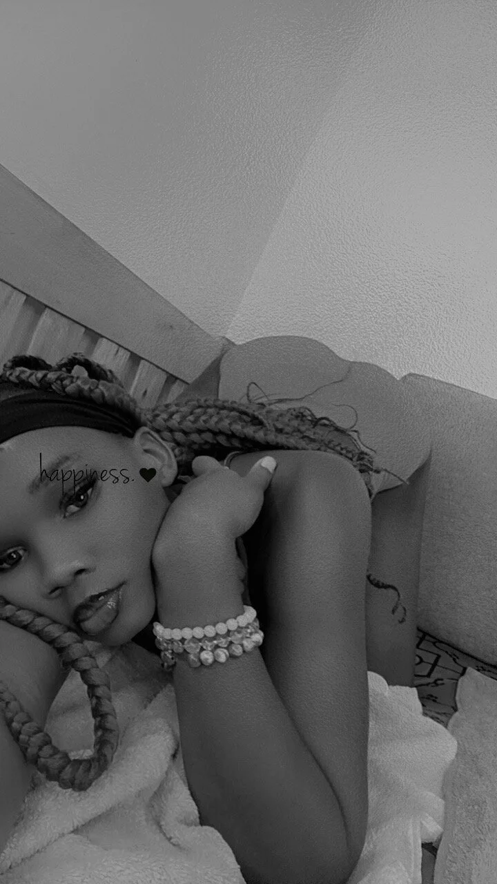 XXX Porn Photo of Nude Mid_night_muse 4