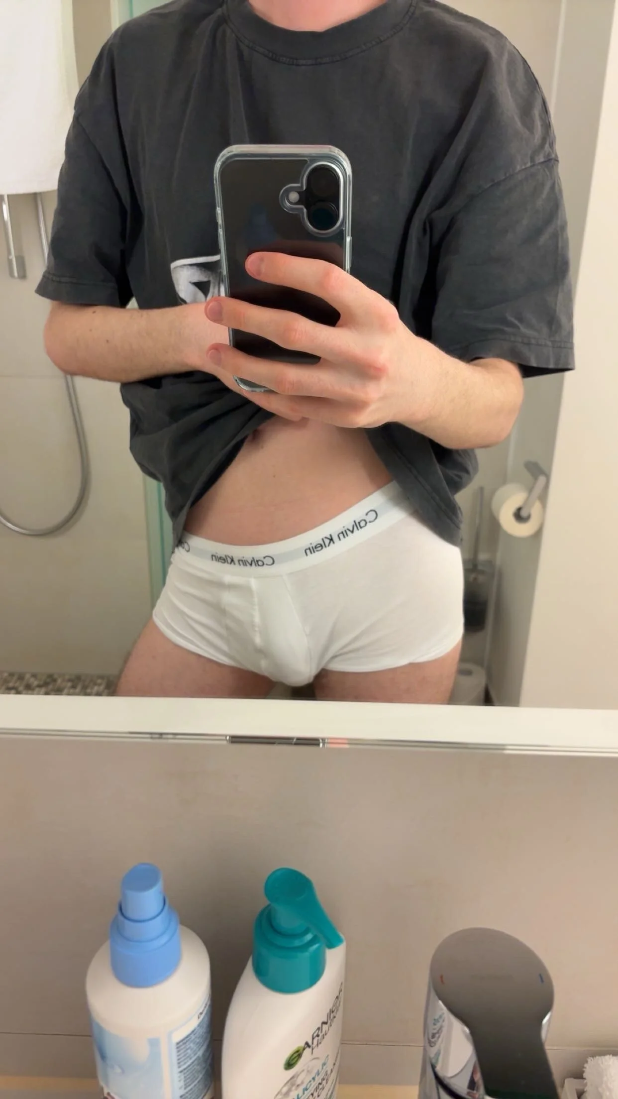 XXX Porn Photo of Nude xleeoxx 1