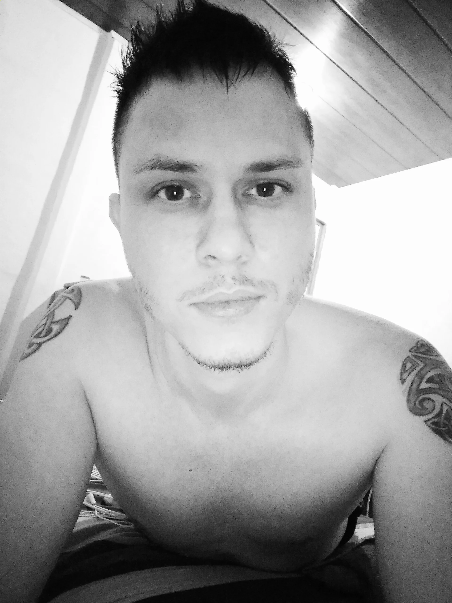XXX Porn Photo of Nude LATIN_WHITE_DICK 1
