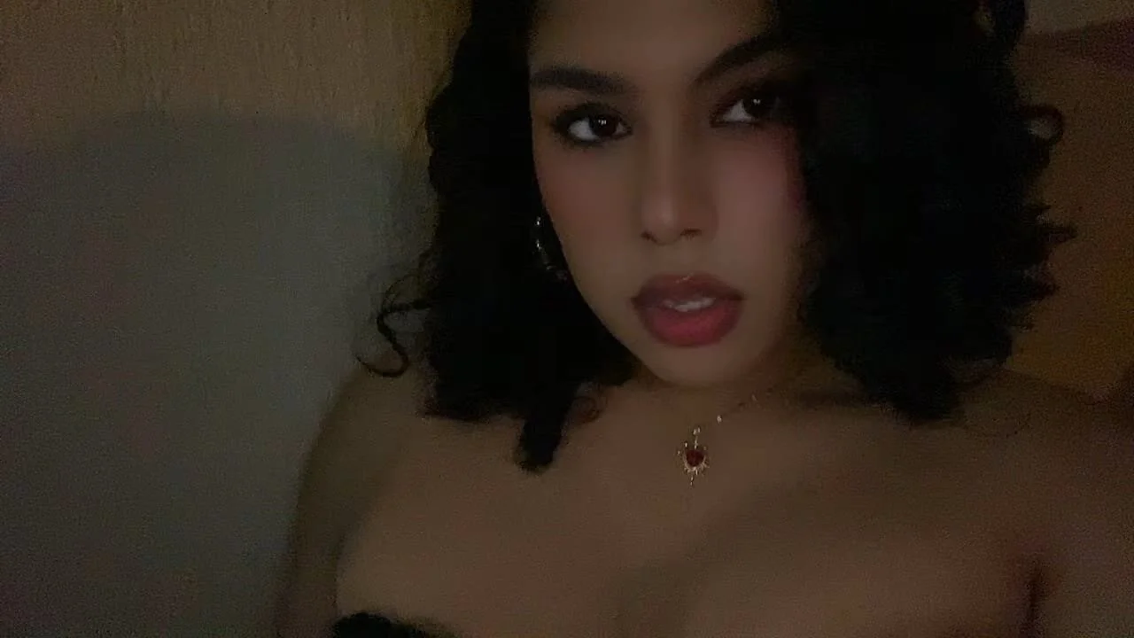 XXX Porn Photo of Nude Little_Alli 3