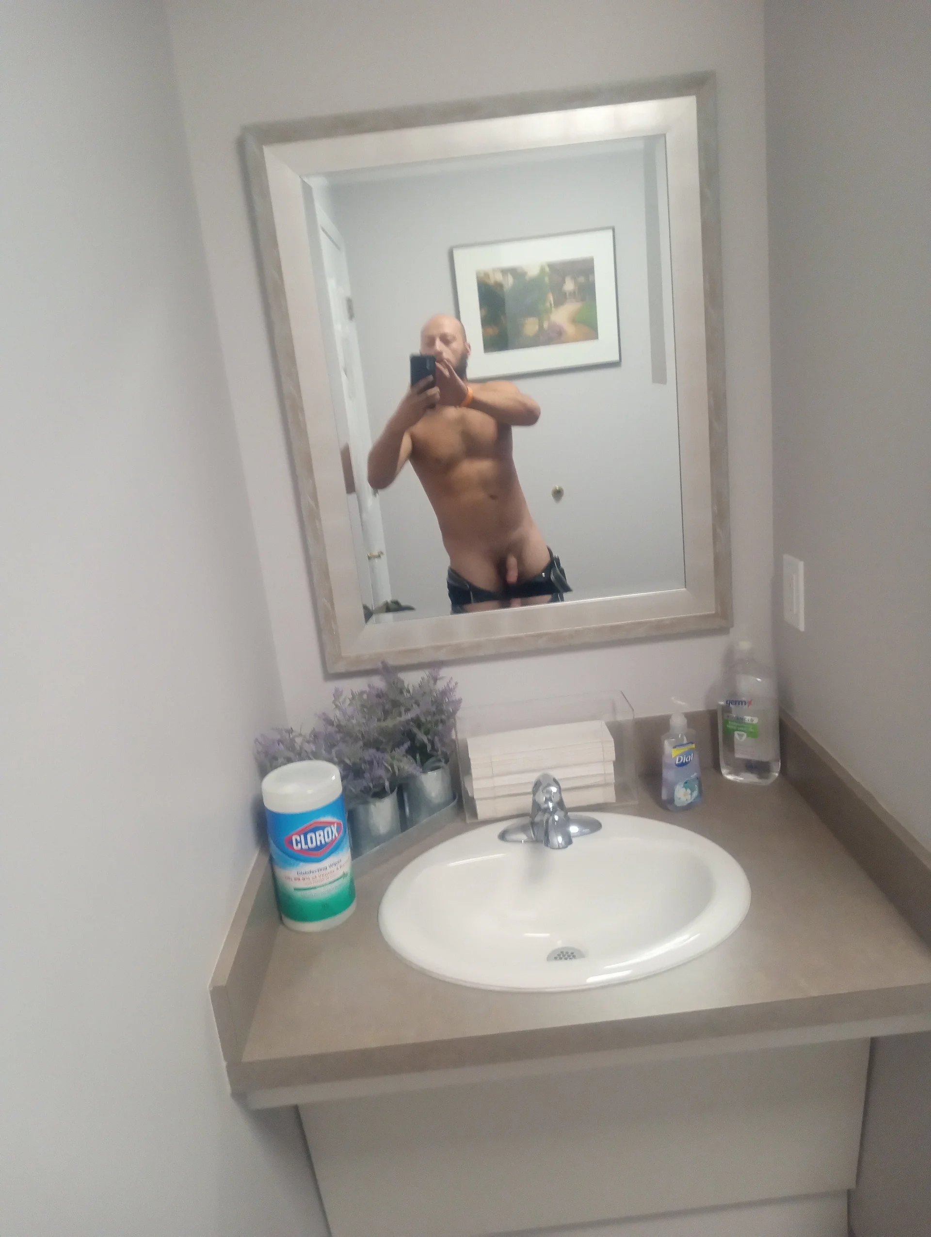XXX Porn Photo of Nude bobstrongdong 4