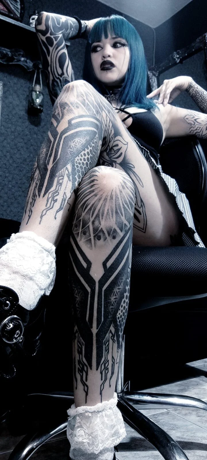 XXX Porn Photo of Nude DimmuandDarkness 10