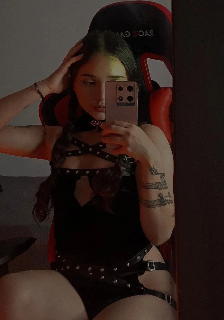 XXX Porn Photo of Nude dahianae__ 96