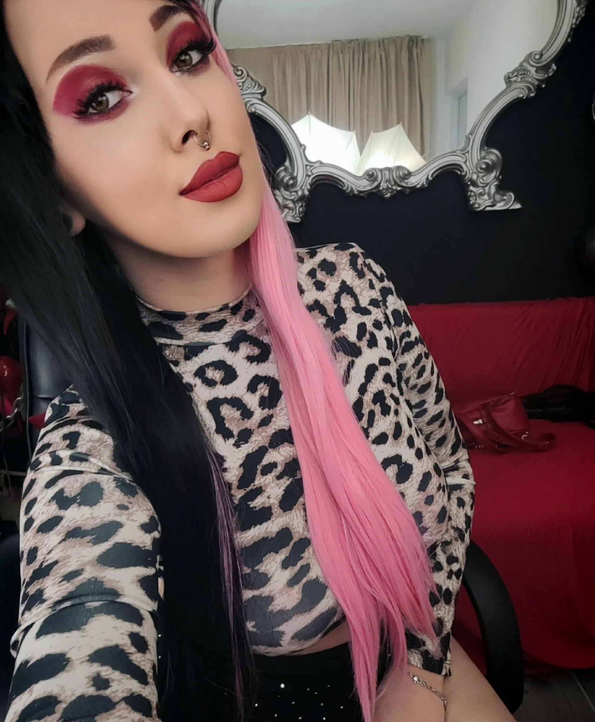 XXX Porn Photo of Nude GoddessGeo 24