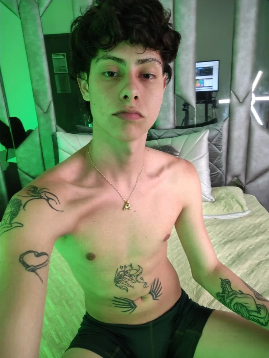 XXX Porn Photo of Nude AlmondEyesAngel 14